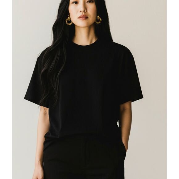 Vintage auth CHANEL Door Knocker Hoop Earrings – 1980s Signed CHANEL - Picture 2 of 7